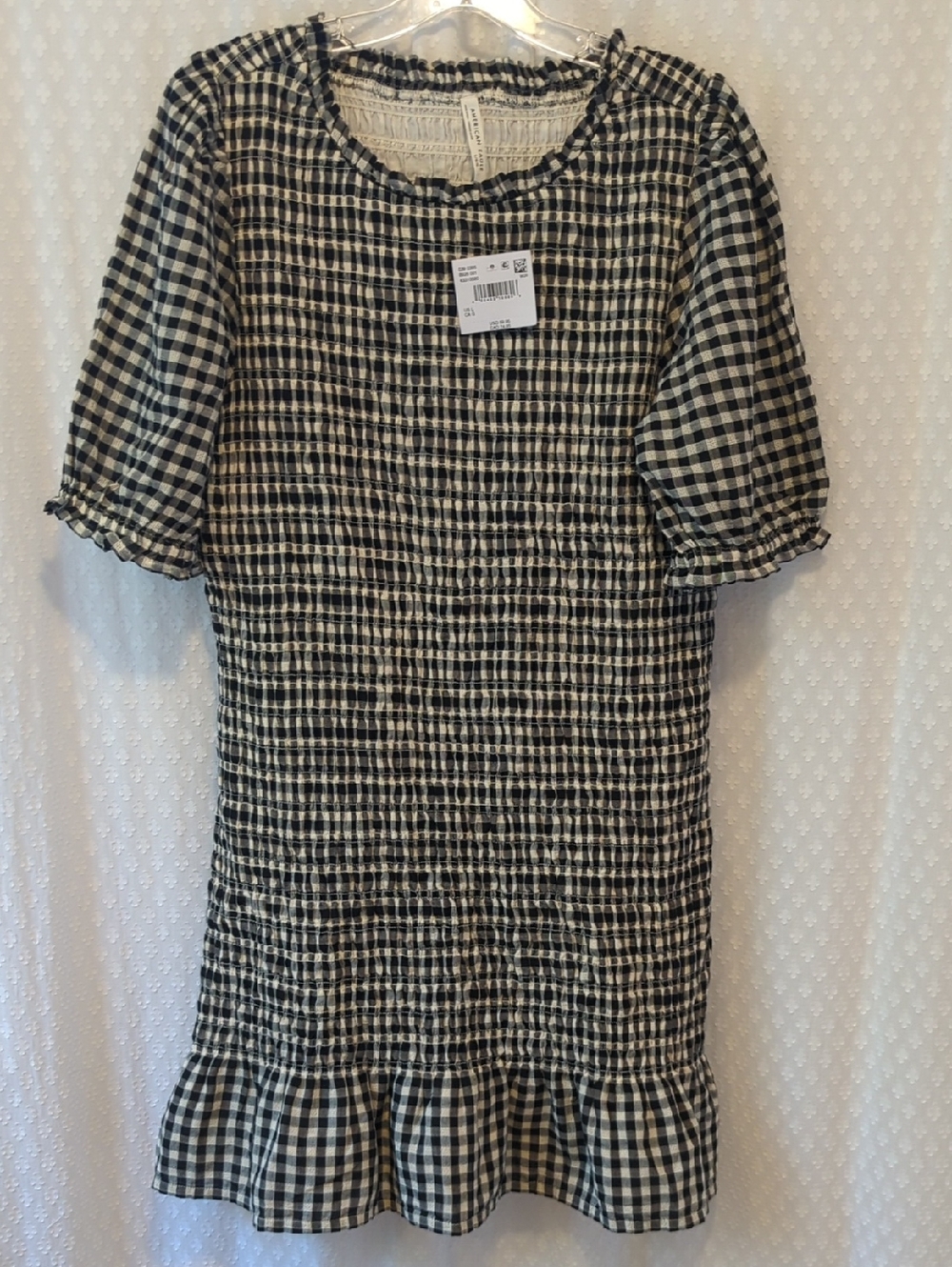 NWT American Eagle Black & White  Smocked Short Sleeve Dress Ruffle Hem, Women L